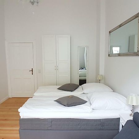 Lang Re By Rockchair Apartments L Superhost Status L 2 Bedrooms Boxspringbeds In City Center - Cozy Family & Business Flair Welcomes You! Berlin Exterior foto
