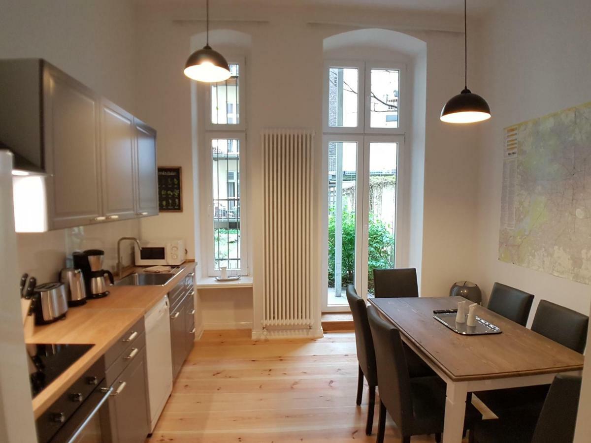 Lang Re By Rockchair Apartments L Superhost Status L 2 Bedrooms Boxspringbeds In City Center - Cozy Family & Business Flair Welcomes You! Berlin Exterior foto