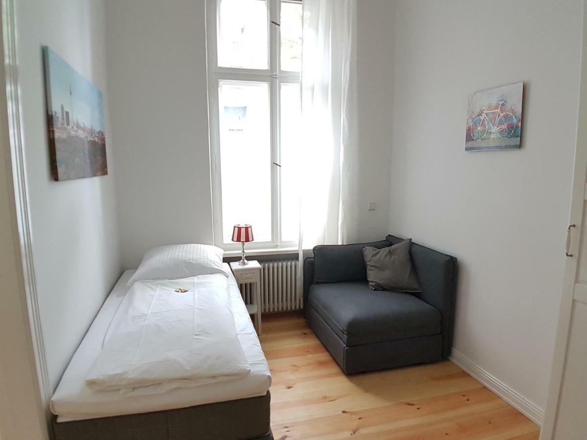 Lang Re By Rockchair Apartments L Superhost Status L 2 Bedrooms Boxspringbeds In City Center - Cozy Family & Business Flair Welcomes You! Berlin Exterior foto
