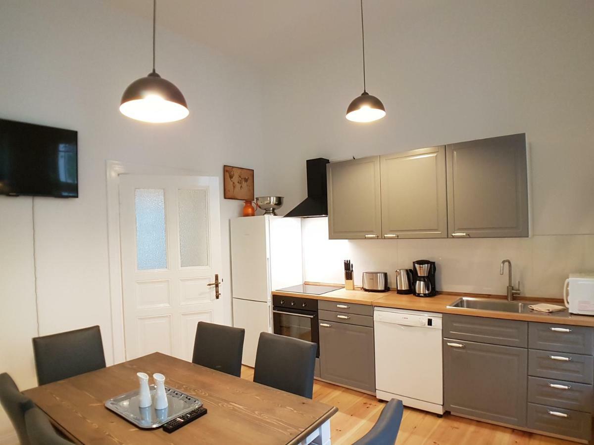 Lang Re By Rockchair Apartments L Superhost Status L 2 Bedrooms Boxspringbeds In City Center - Cozy Family & Business Flair Welcomes You! Berlin Exterior foto