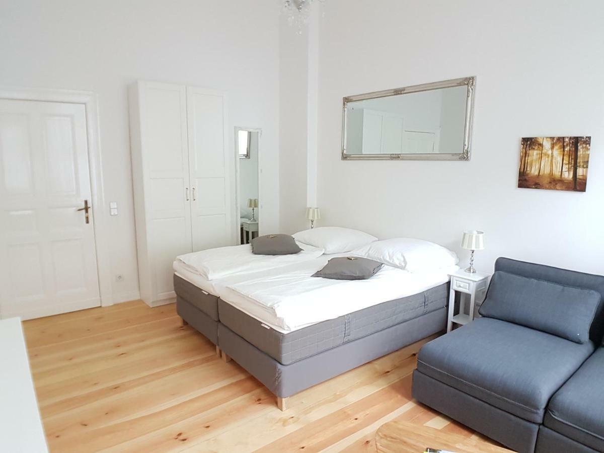 Lang Re By Rockchair Apartments L Superhost Status L 2 Bedrooms Boxspringbeds In City Center - Cozy Family & Business Flair Welcomes You! Berlin Exterior foto